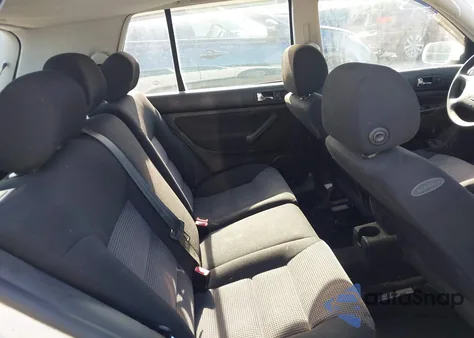 2004 Volkswagen Golf Gls/Gls 2.0L z USA, uszkodzony, nr VIN 9BWGL61J644029751